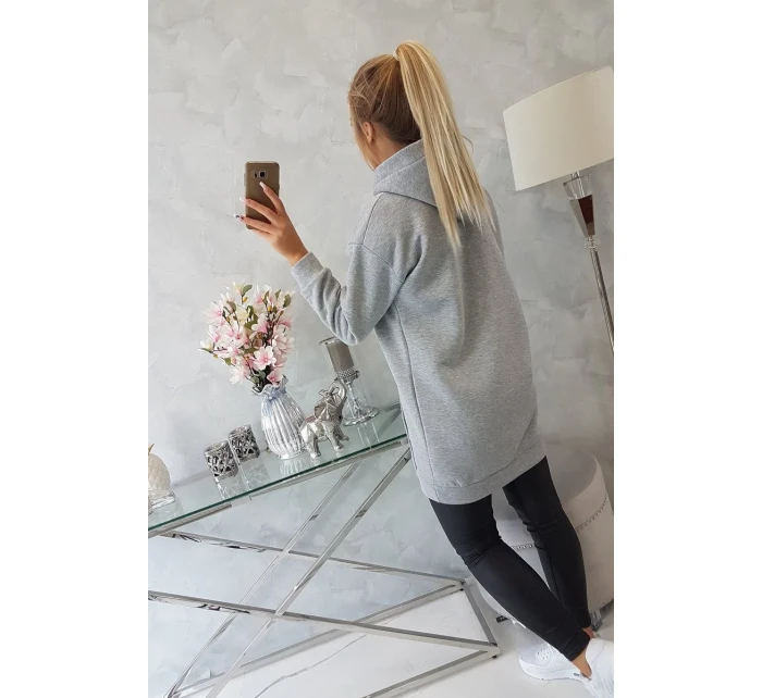 Mikina s kapucňou a nášivkami sivá