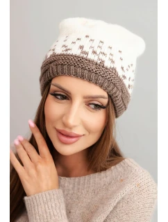 Dámska zimná vlnená čiapka s geometrickým vzorom K477 ecru + mocca