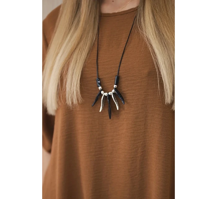 Súprava blúzka + nohavice s tmavým ťavím príveskom