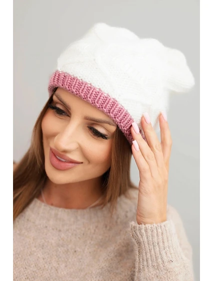 Dámská zimní čepice z vlny s vzorem bílá + růžová model 21782977 - K-Fashion Dámská zimní čepice z vlny s vzorem bílá + růžová model 21782977 - K-Fashion