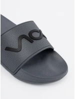 Klasické sivé a strieborné dámske ponožky na plochom podpätku Klasické sivé a strieborné dámske ponožky na plochom podpätku