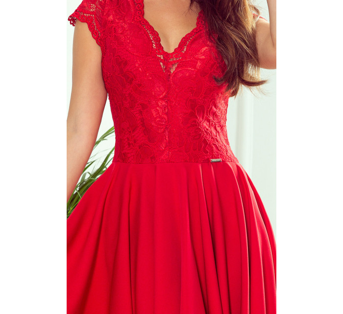 Dámske šaty s čipkovaným výstrihom Numoco PATRICIA - červené