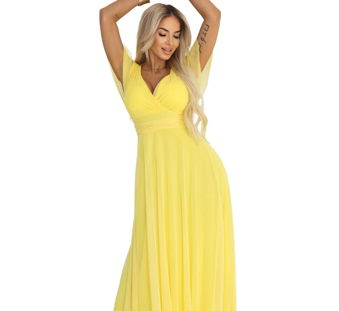 Dlouhé šaty s výstřihem, kosticemi a krátkými rukávy model 21955154 - numoco basic