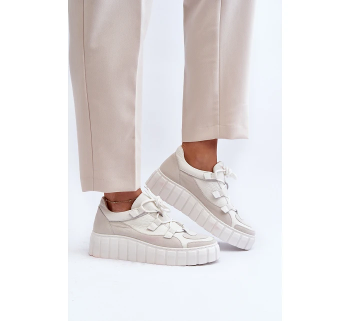 Dámské kožené sportovní boty na platformě model 21646406 světle béžové - Zazoo Dámské kožené sportovní boty na platformě model 21646406 světle béžové - Zazoo