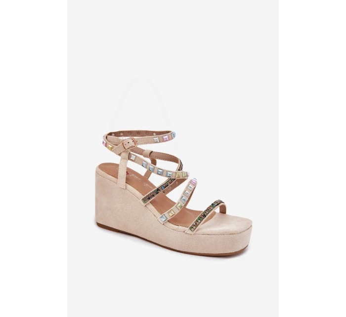 Sandały Damskie Na Koturnie Ze Zdobieniem Na Paskach Beżowe Lunara Sandały Damskie Na Koturnie Ze Zdobieniem Na Paskach Beżowe Lunara