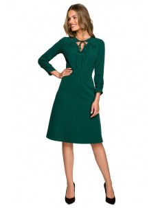 Dámske šaty s viazaným výstrihom S325 zelené - Stylove M