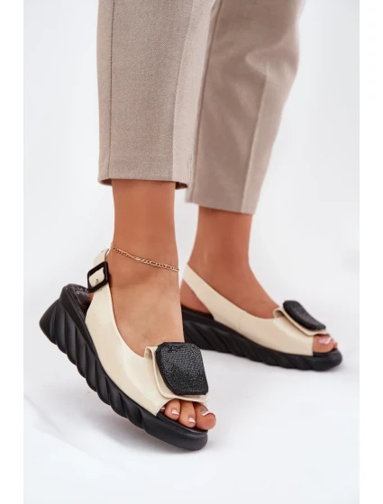 Model topánok na podpätku 213003 Krok v štýle