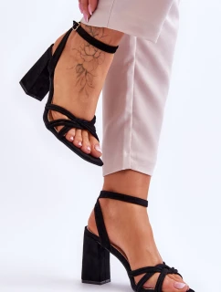 Klasické semišové sandály na podpatku černé model 21618590 - Boto