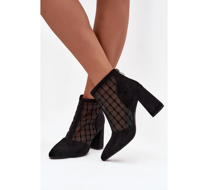 kotníkové boty na podpatku D A  černé model 21713820 - D&A