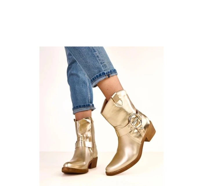 Topánky na podpätku model 220574 Solea Topánky na podpätku model 220574 Solea