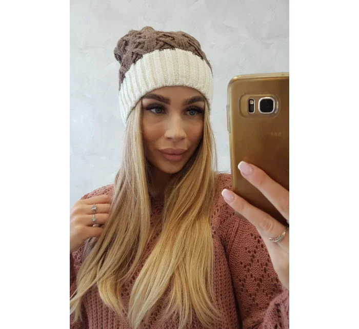 Fleecová čiapka Bibiana K264 ecru+mocca