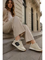 Sportovní boty na platformě model 230614 Step in style Sportovní boty na platformě model 230614 Step in style
