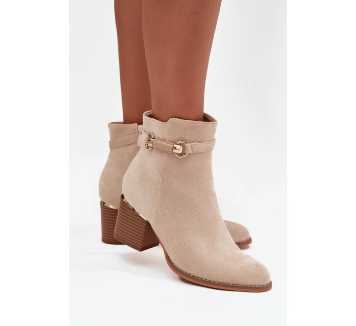 Botki Damskie Ocieplane Na Słupku Z Ozdobnym Paskiem Beżowe Galissa Botki Damskie Ocieplane Na Słupku Z Ozdobnym Paskiem Beżowe Galissa