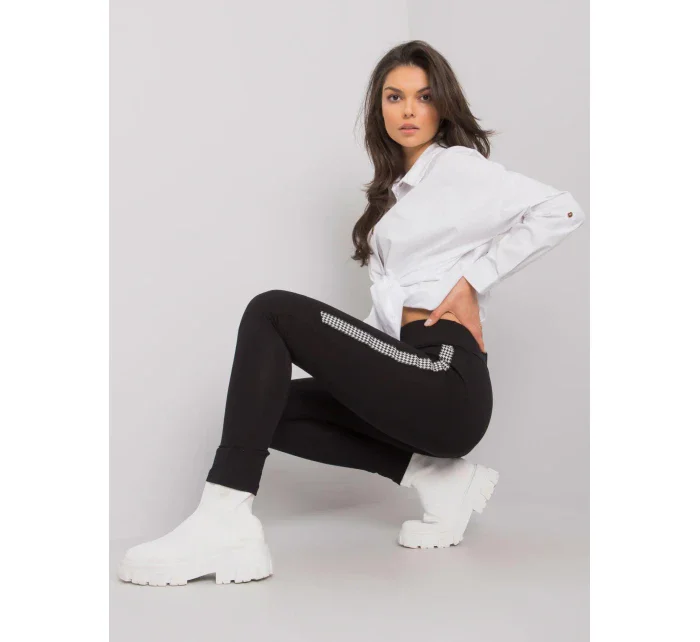 Legíny RV LG 7367.90P čierna