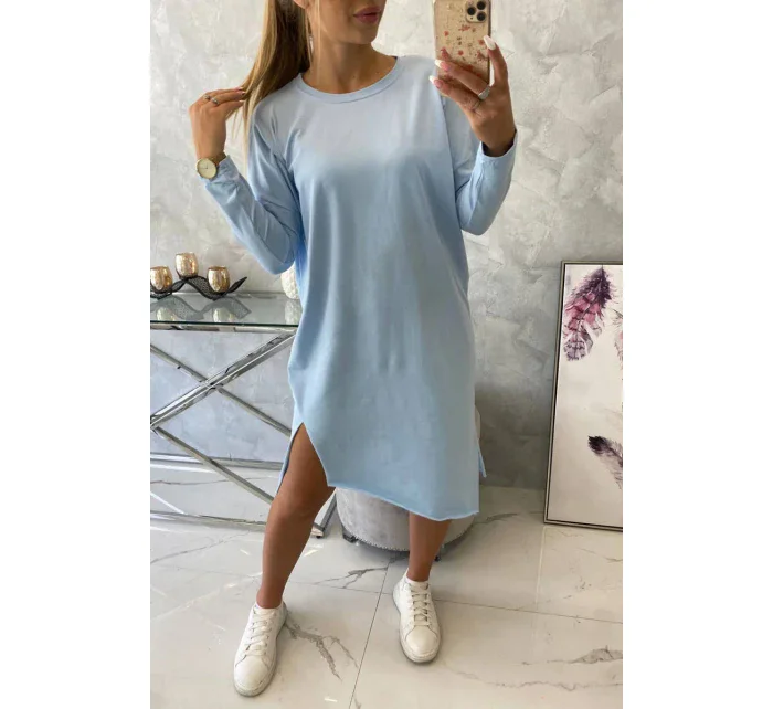 Modré šaty nadměrné velikosti Modré šaty nadměrné velikosti