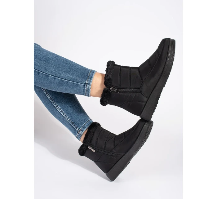 Vynikajúce dámske čierne snežnice bez podpätku Vynikajúce dámske čierne snežnice bez podpätku