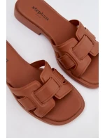 Dámské pantofle na plochém podpatku Camel model 21900529 - Boto