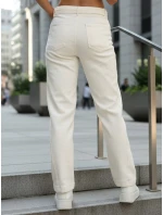 Dámske džínsy regular fit s vysokým pásom a opaskom krémové FashionStreet UY2914