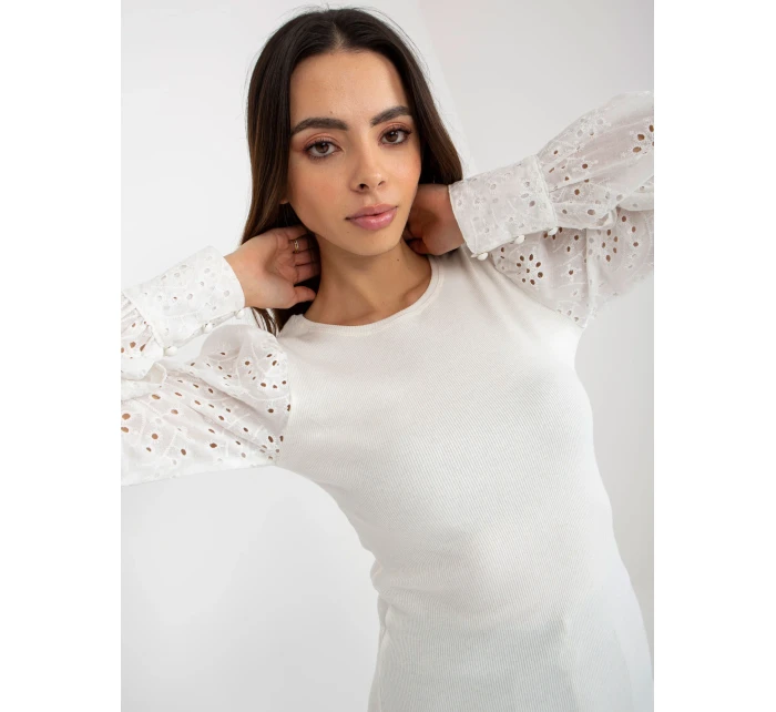 Dámska blúzka TW BZ OB 046.62P biela - FPrice Dámska blúzka TW BZ OB 046.62P biela - FPrice