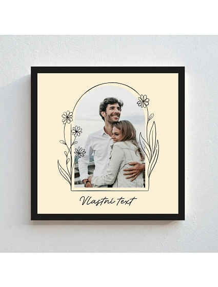 Personalizovaný magický fotob obraz v ráme – štvorcový 20x20 – kvetinový rám Personalizovaný magický fotob obraz v ráme – štvorcový 20x20 – kvetinový rám
