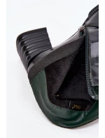 Lakované dámské kotníkové boty z přírodní kůže na podpatku model 21713856 tmavě zelené - D&A