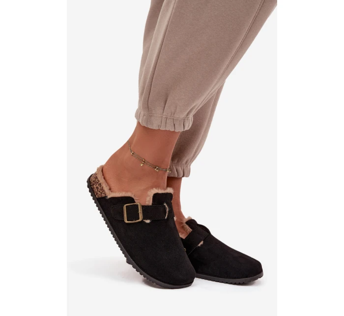 Dámské pantofle s kožešinou s Černé model 21715154 - Boto Dámské pantofle s kožešinou s Černé model 21715154 - Boto