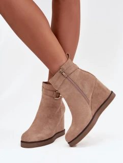 Dámské boty na platformě s ozdobným detailem béžové model 21711676 - Boto