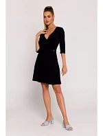 M786 Priliehavé mini šaty - čierne
