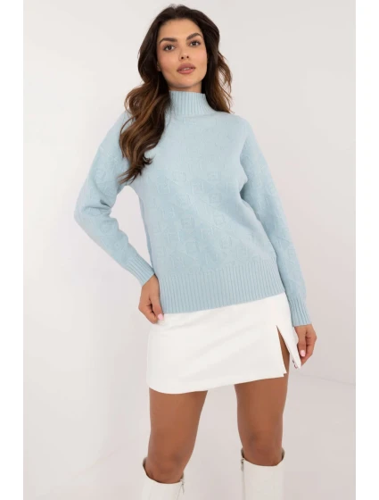 Model svetra 200524 AT