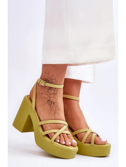 Módní sandály na vysokém podpatku s pásky model 21620468 - Boto