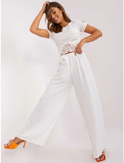 Spodnie TW SP BI model 18725252 ecru - FPrice Spodnie TW SP BI model 18725252 ecru - FPrice