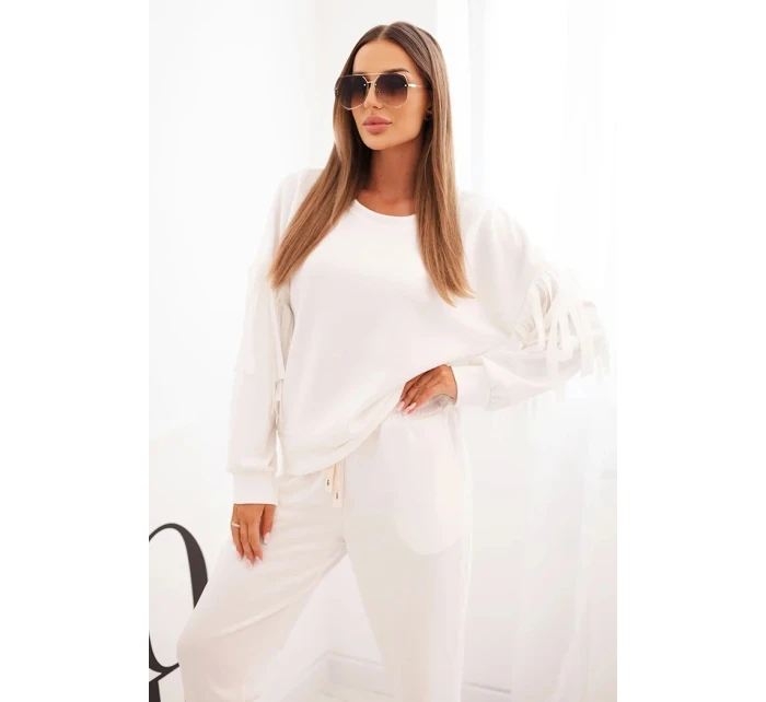 Dámsky set s maslovými rukávmi a strapcami ecru