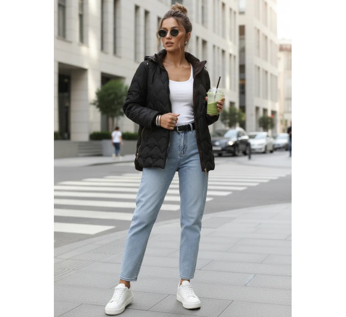 Dámska prechodná prešívaná bunda s odnímateľnou kapucňou čierna TY5625