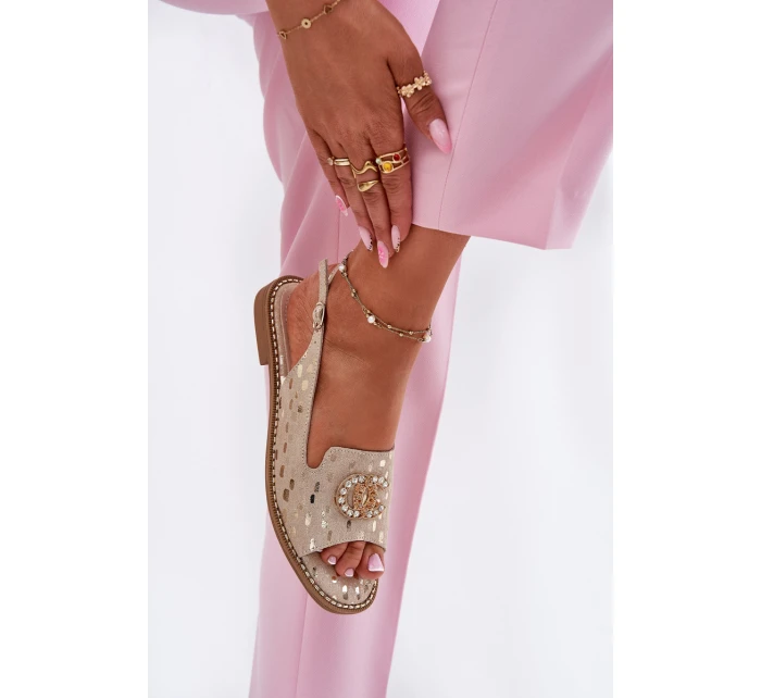 Kožené Sandály S Dekorací Na Plochém Podpatku model 21696779 Zlaté - S.Barski Kožené Sandály S Dekorací Na Plochém Podpatku model 21696779 Zlaté - S.Barski