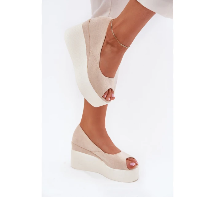 Sandały Damskie Na Koturnie I Platformie Jasnobeżowe Felyra Sandały Damskie Na Koturnie I Platformie Jasnobeżowe Felyra
