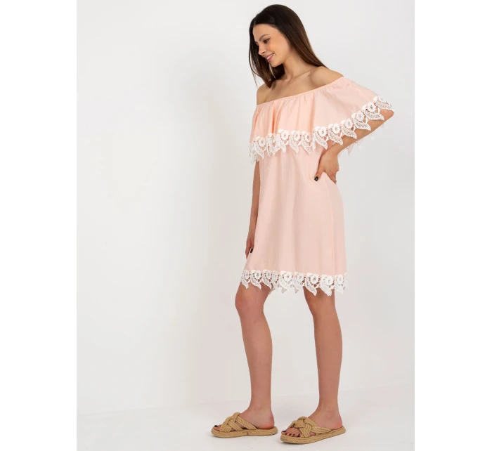 LK SK 506987 šaty.04X broskyňa LK SK 506987 šaty.04X broskyňa