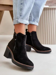 Topánky na podpätku model 199079 Krok vo veľkom štýle