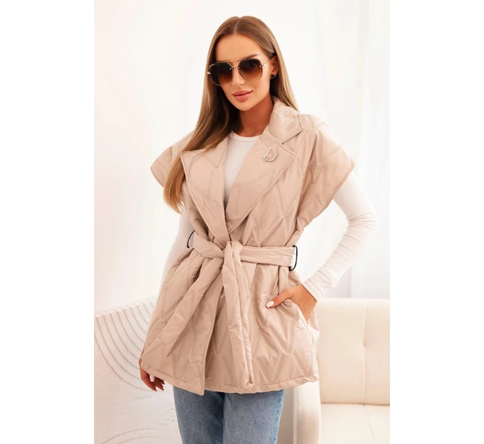 Dámská prošívaná vesta s páskem a širokým límcem tmavě béžová