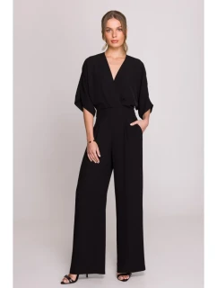 S395 Kombinéza so širokými nohavicami a zavinovacím výstrihom - čierna