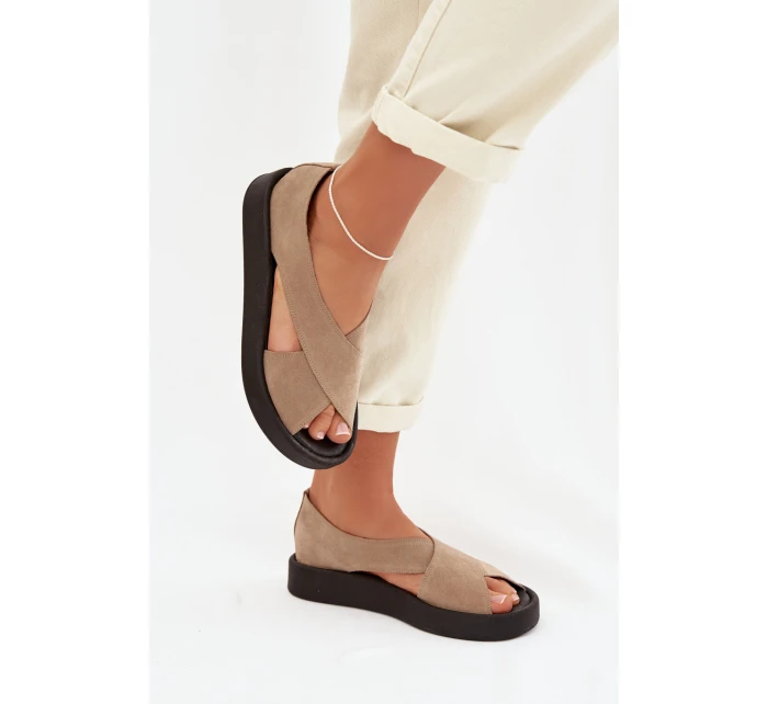 Dámské sandály model 22027703 z přírodního semiše Béžové - Zazoo