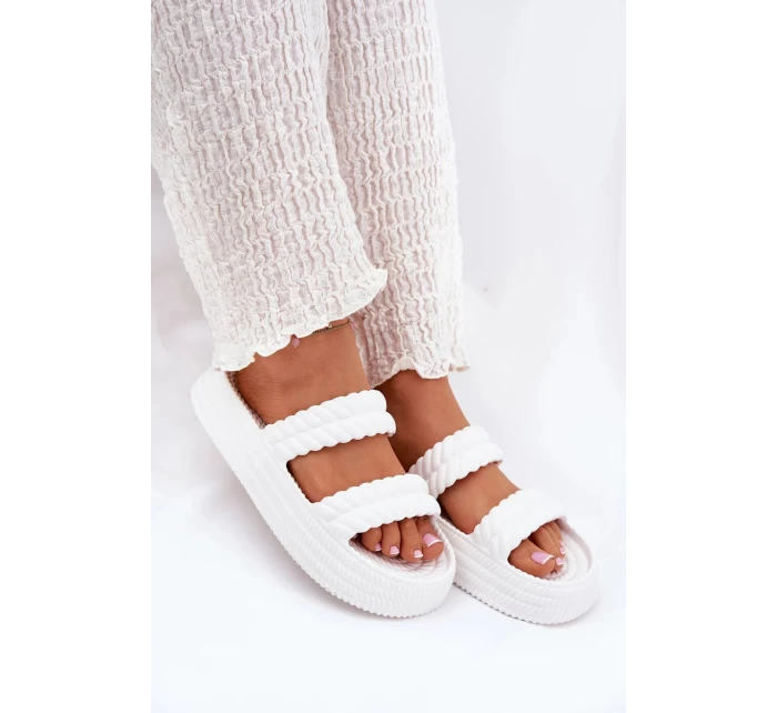 Dámske ľahké papuče na platforme S.Barski - biele