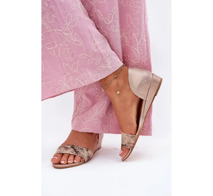 Kožené sandály model 21697441 zlaté - Maciejka