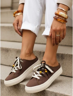 Dámske tenisky na platforme s ozdobnými korálkami cappuccino ZY1409