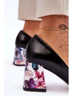 Kožené lodičky s ozdobným podpatkem Boty Černá model 21615894 - Boto