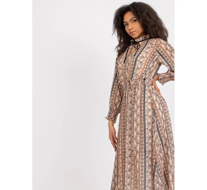 Sukienka DHJ SK ciemny bezowy model 19755080 - FPrice Sukienka DHJ SK ciemny bezowy model 19755080 - FPrice