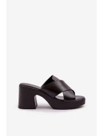 Lekkie Klapki Na Słupku Z Eko Skóry Czarne Kacaria Lekkie Klapki Na Słupku Z Eko Skóry Czarne Kacaria