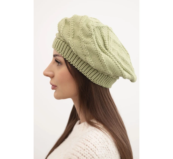 Dámska zimná vlnená čiapka s ozdobným vzorom K378 khaki