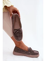 Dámské mokasíny z přírodního semiše s mašlí a třásněmi Vinceza 93223 hnědé