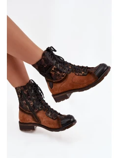 Dámske kožené čižmy Maciejka - camel, nízky podpätok