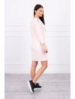 Šaty s grafikou dievčatá v 3D okuliaroch púdrovo ružové Šaty s grafikou dievčatá v 3D okuliaroch púdrovo ružové